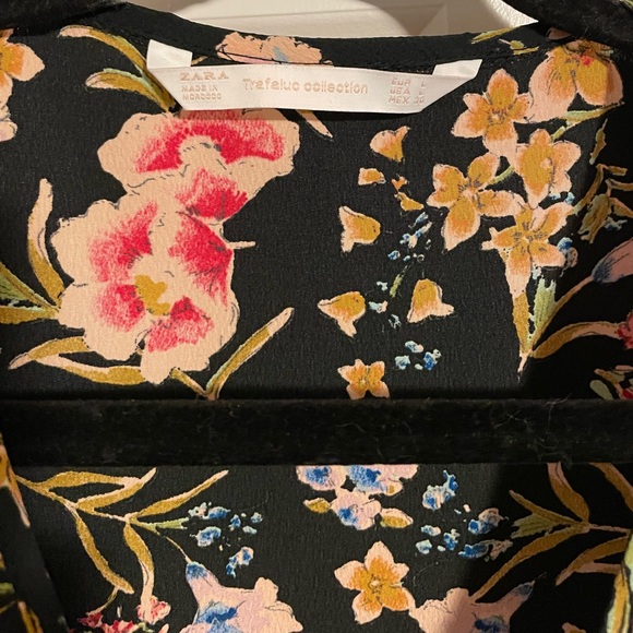 ZARA Floral Jumpsuit - Picture 5 of 5